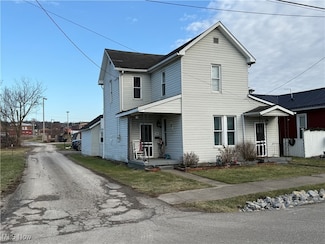 208 S 4th St, Byesville, OH 43723