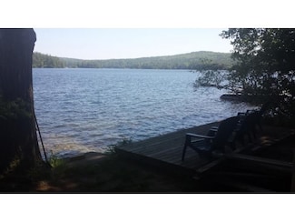 32 Brookside Ln, Center Harbor, NH 03226