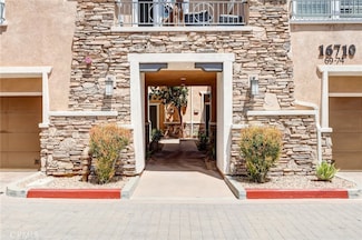 16710 Nicklaus Dr Unit 73, Sylmar, CA 91342