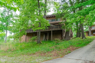 731 Pleasant Grove Rd, Winfield, TN 37892