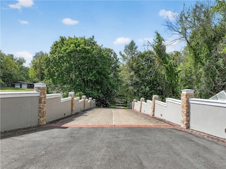 0 Dutch Ridge Rd Unit 1726217, Brighton Township, PA 15009