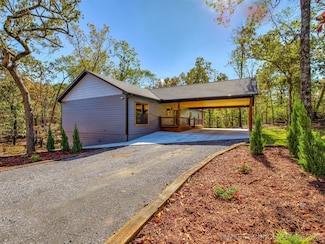 18475 W Lakewood Dr, Park Hill, OK 74451