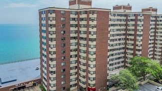 7337 S South Shore Dr Unit 326, Chicago, IL 60649