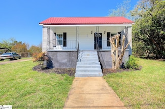 112 E Beattie St, Liberty, SC 29657