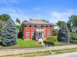 405 N 3rd St, Louisiana, MO 63353