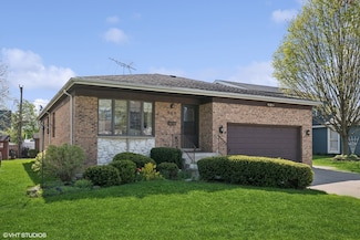 609 S Vail Ave, Arlington Heights, IL 60005