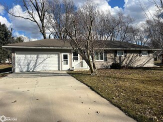 250 S Miles St, Fremont, IA 52561