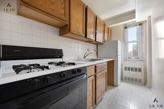 310 E 70th St Unit 10L, New York, NY 10021