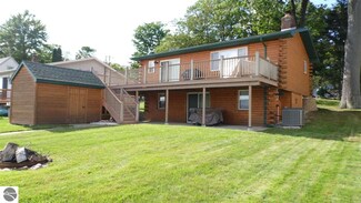 3810 Maple Ave, Lupton, MI 48635
