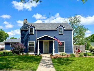 521 E 3rd St, Redwood Falls, MN 56283