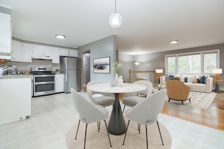 2 Marlboro Rd, Georgetown, MA 01833