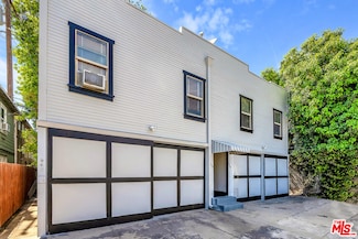 945 Hilldale Ave Unit 1/2, West Hollywood, CA 90069