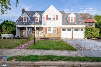 36 East Ave, Woodstown, NJ 08098