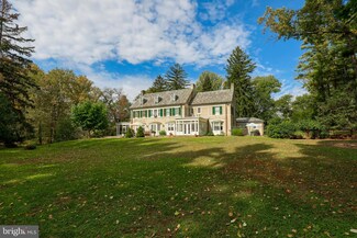 307 Oak Grove Rd, Reading, PA 19601