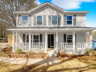 7303 Rockwood Forest Ln, Charlotte, NC 28212