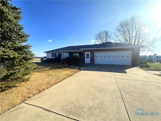 14969 County Road Ac, Wauseon, OH 43567