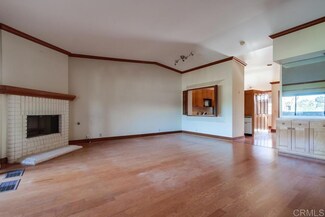 8860 Villa la Jolla Dr Unit 311, La Jolla, CA 92037