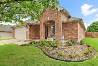 202 Lawson Farms Dr, Midlothian, TX 76065