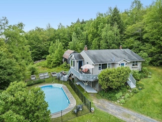 89 Carlson Rd, Worcester, VT 05682