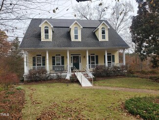 116 Crosswind Dr, Cary, NC 27513