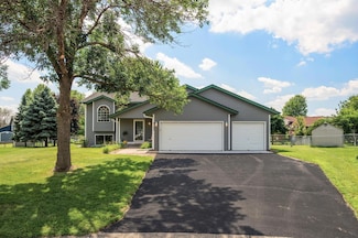 9105 Maryland Ave N, Brooklyn Park, MN 55445