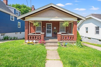 377 Linden Ave, Southgate, KY 41071
