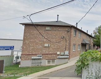 35 Langere Place Unit G, Staten Island, NY 10305
