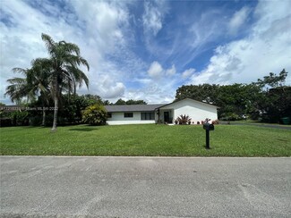 27900 SW 164th Ct, Homestead, FL 33031