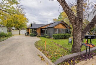 1016 W Collins St, Denton, TX 76201