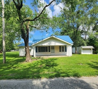 205 Church St Unit 203,205,207, Willow Hill, IL 62480