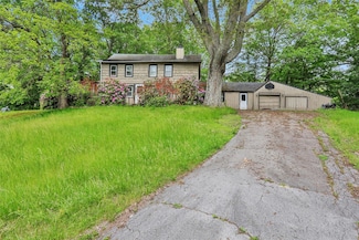 66 Paffendorf Dr, Newburgh, NY 12550