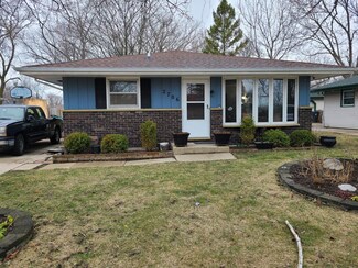 2706 Lowery Ct, Zion, IL 60099