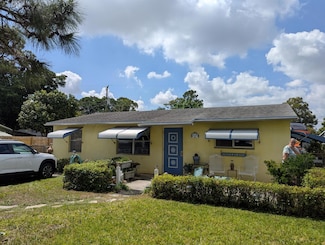 4374 Walnut St, West Palm Beach, FL 33406