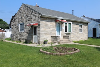 3253 S 68th St, Milwaukee, WI 53219