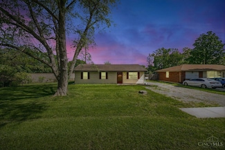2815 Wildwood Rd, Middletown, OH 45042