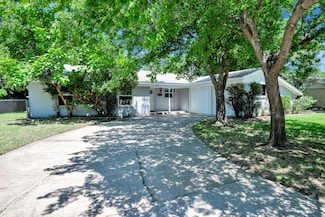 5125 Susan Lee Ln, North Richland Hills, TX 76180