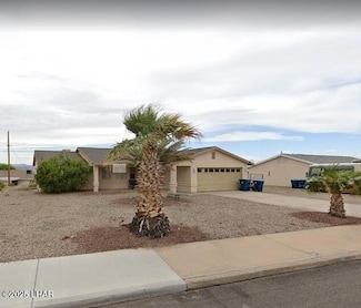 3447 Oro Grande Blvd, Lake Havasu City, AZ 86406