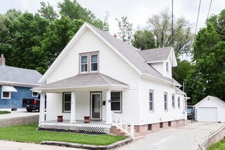 321 Fuller Ave, Council Bluffs, IA 51503