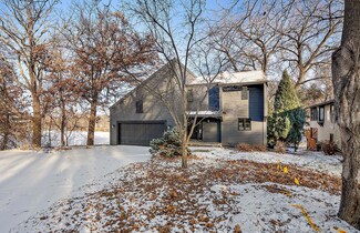 1827 26th Ave NW, New Brighton, MN 55112