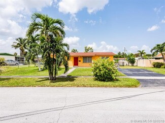 18110 NW 81st Ct, Hialeah, FL 33015