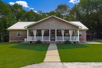 5934 Rice Rd, Boston, NY 14025