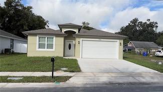 706 S Thacker Ave, Kissimmee, FL 34741