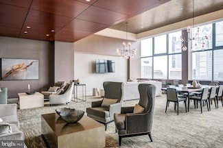 1500 Locust St Unit 2B-1413, Philadelphia, PA 19102