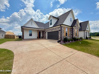 738 Coahoma Ct, Hernando, MS 38651