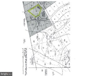 91 Hickory Dr, Pottsville, PA 17901