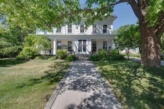 182 Granite St Unit 1, Rockport, MA 01966
