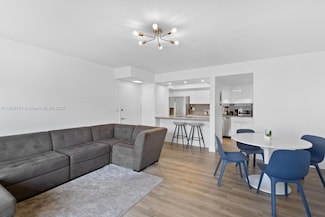 195 Sunrise Dr Unit 9, Key Biscayne, FL 33149