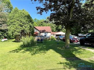 651 S Crissey Rd, Holland, OH 43528