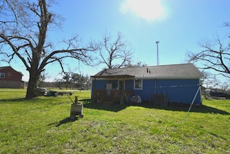 504 Cedar St, Sweeny, TX 77480