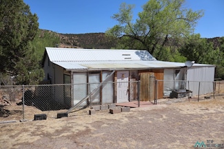 7 Kingston Main St, Hillsboro, NM 88042